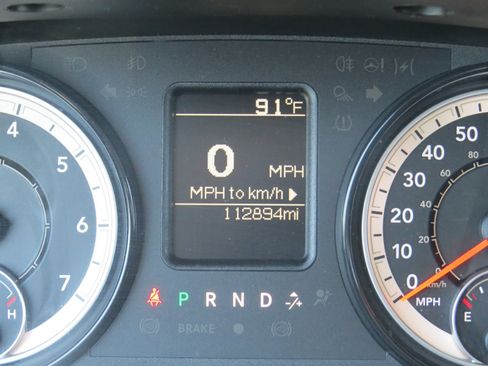 Used 2018 RAM 2500 Tradesman w/ Chrome Appearance Group AWD/4WD image 16
