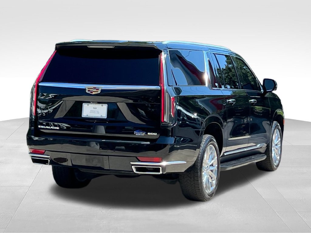 Used 2022 Cadillac Escalade ESV Premium Luxury RWD image 12
