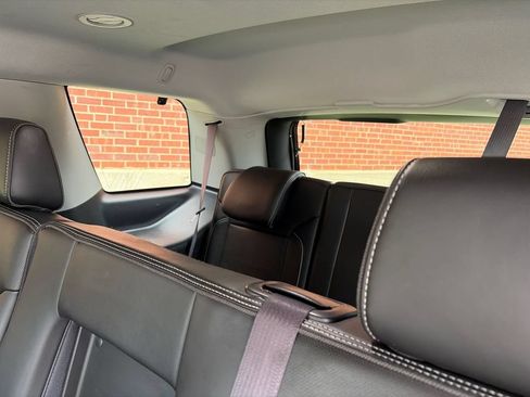 Used 2016 GMC Yukon Denali w/ Open Road Package AWD/4WD image 8