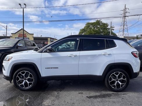 New 2026 Jeep Compass Limited w/ Sun, Sound & Navigation Group AWD/4WD image 4