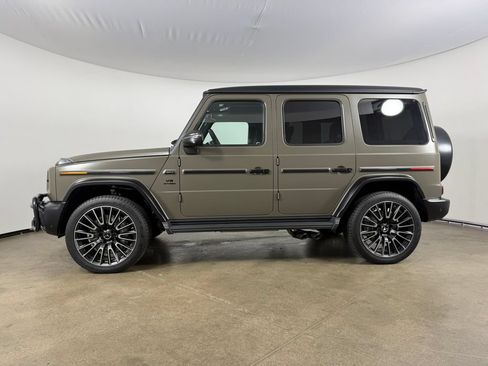 Used 2025 Mercedes-Benz G 63 AMG 4MATIC image 8