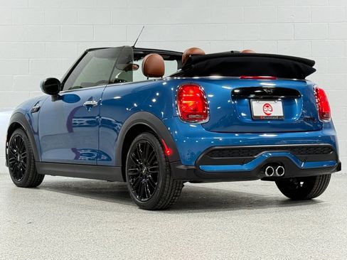 Used 2022 MINI Cooper S image 9