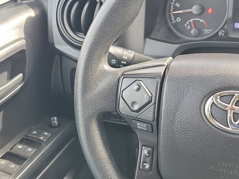Used 2021 Toyota Tacoma SR image 21