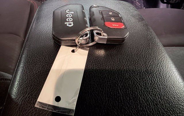 Used 2019 Jeep Wrangler Unlimited Rubicon AWD/4WD image 25