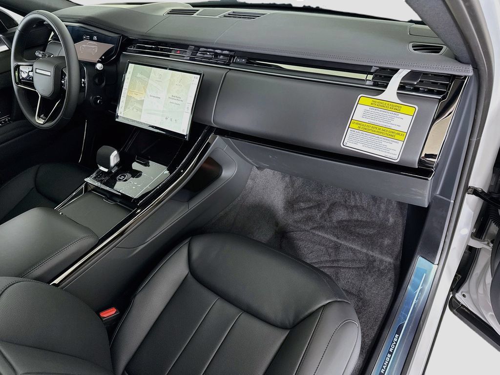 New 2026 Land Rover Range Rover Sport Dynamic SE AWD/4WD image 19