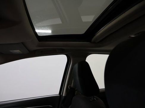 Used 2016 Honda Fit EX image 12