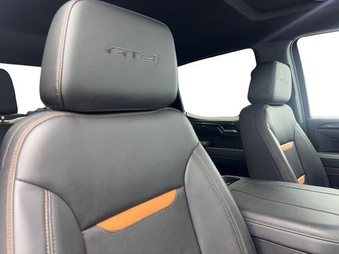 Used 2025 GMC Sierra 1500 AT4 image 47