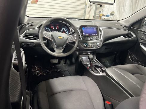 Used 2023 Chevrolet Malibu LT image 20