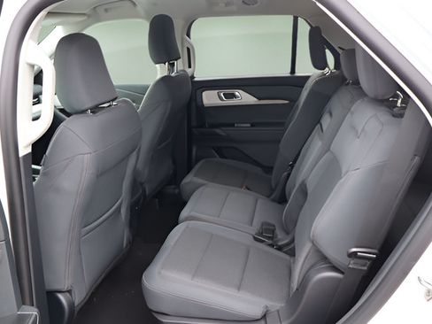 New 2026 Ford Explorer Active AWD/4WD image 14