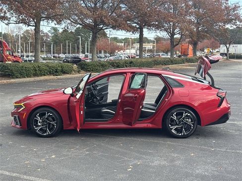 Certified 2025 Kia K5 GT-Line image 10