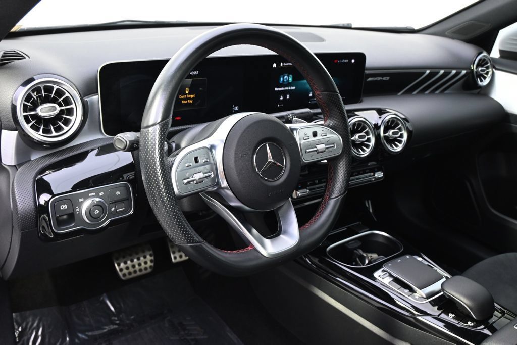 Used 2020 Mercedes-Benz A 35 AMG 4MATIC image 11