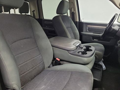 Used 2020 RAM 1500 Classic SLT w/ Luxury Group AWD/4WD image 21