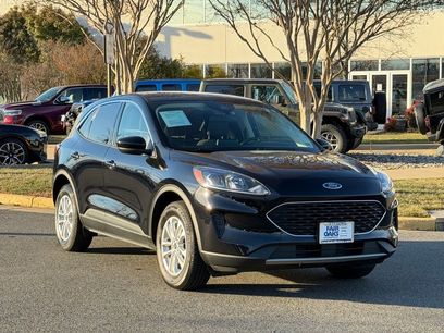 Used 2021 Ford Escape SE w/ Cold Weather Package