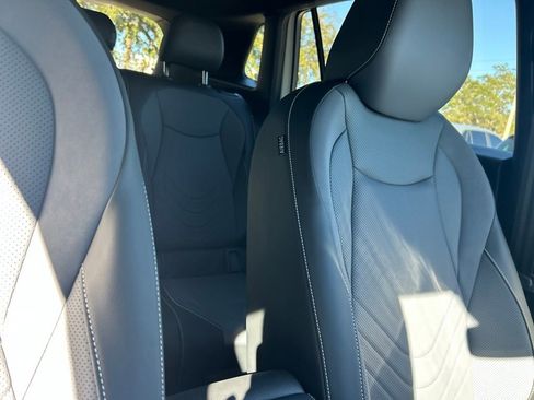 New 2026 Volkswagen Tiguan SE R-Line image 38