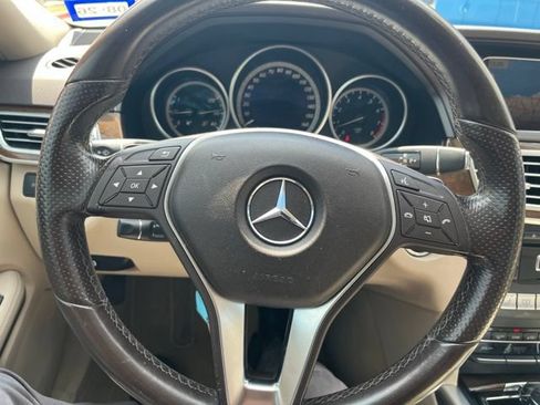 Used 2015 Mercedes-Benz E 350 4MATIC Sedan image 16