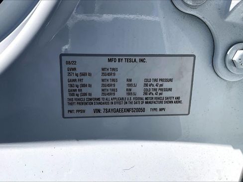 Used 2022 Tesla Model Y Long Range AWD/4WD image 36