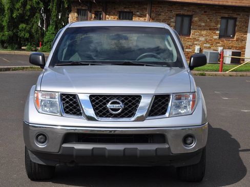 Used 2008 Nissan Frontier SE w/ SE Value Truck Pkg RWD image 5