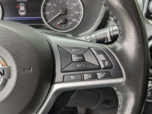 Used 2022 Nissan Sentra SV FWD image 17