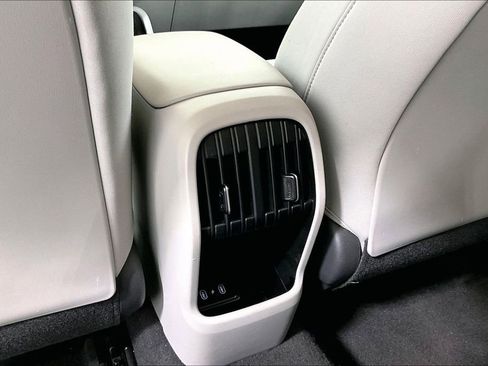 Used 2024 Hyundai Kona SEL image 30