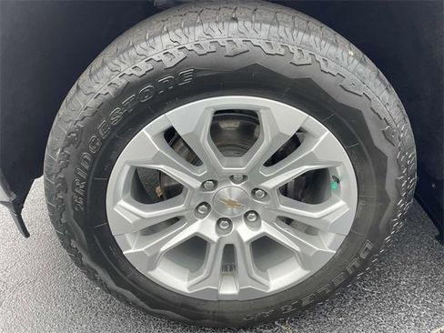 Certified 2024 Chevrolet Silverado 1500 LTZ w/ LTZ Premium Package image 8