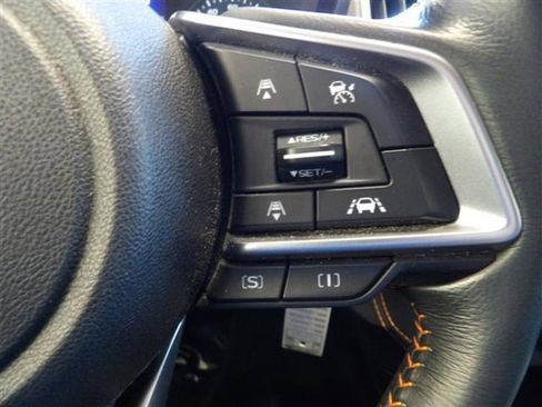 Used 2020 Subaru Crosstrek 2.0i Premium image 29