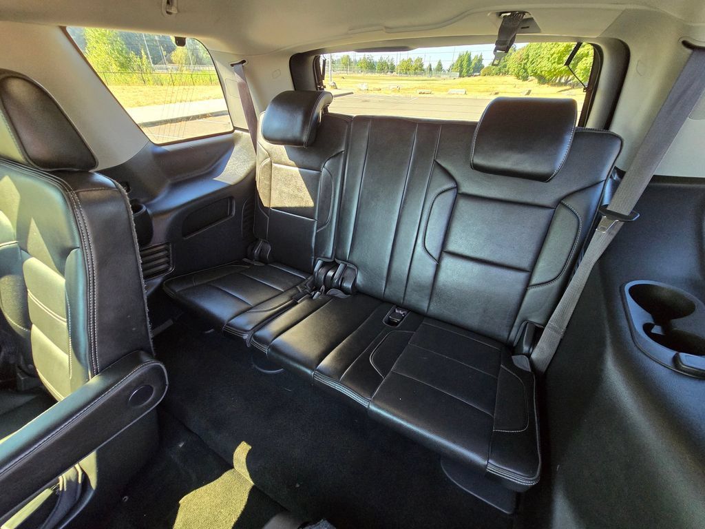Used 2016 GMC Yukon Denali w/ Open Road Package AWD/4WD image 15