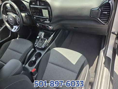 Used 2021 Kia Soul EX FWD image 19