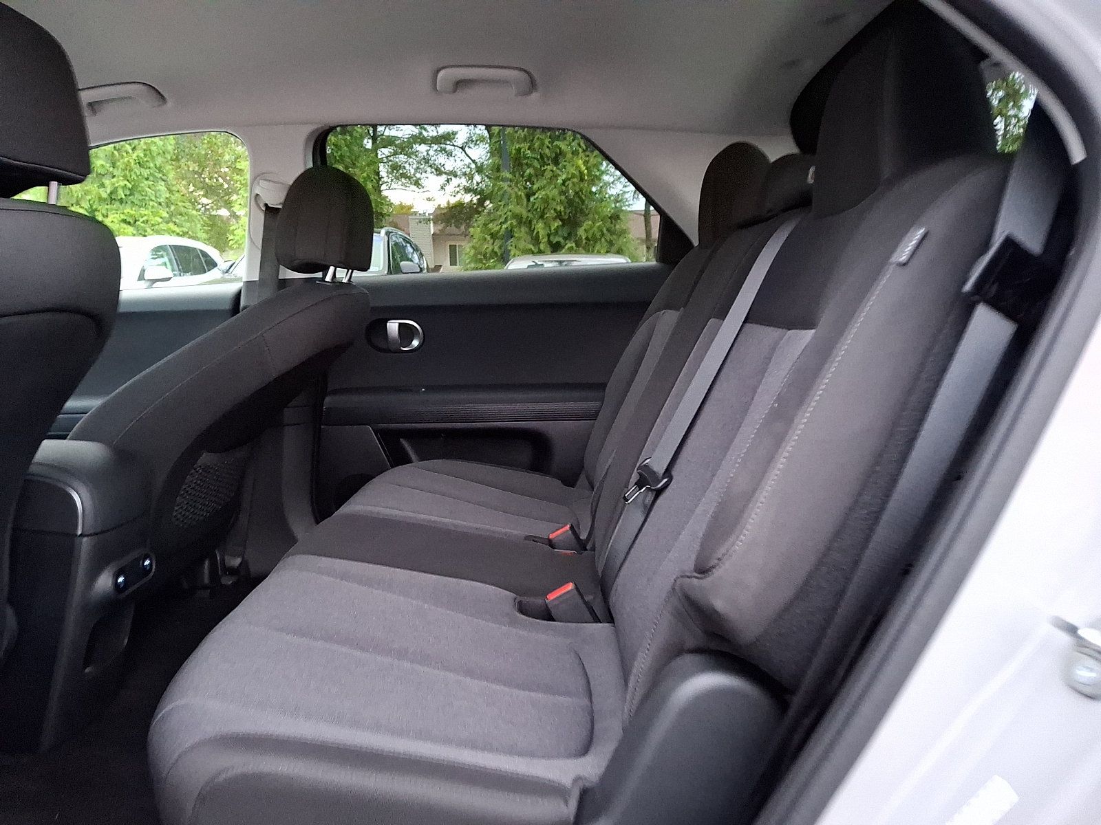 Certified 2024 Hyundai Ioniq 5 SE RWD image 10