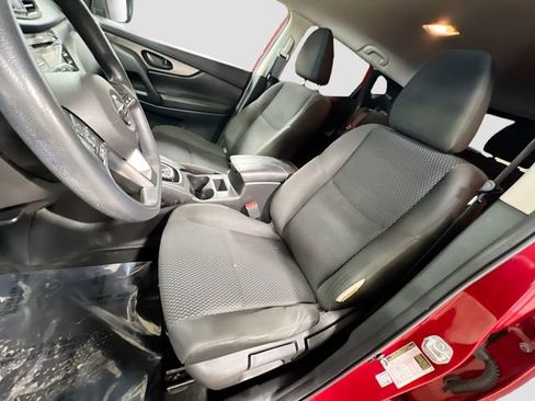 Used 2017 Nissan Rogue Sport S image 20