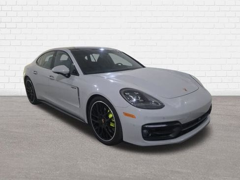 Used 2023 Porsche Panamera 4 Platinum Edition image 1