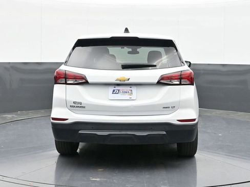 Used 2024 Chevrolet Equinox LT image 11
