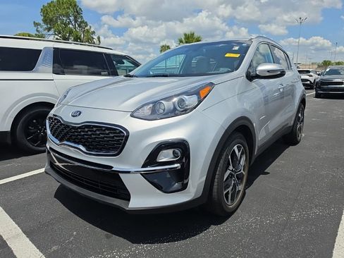 Used 2020 Kia Sportage EX FWD image 4