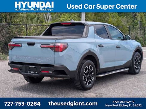 Used 2024 Hyundai Santa Cruz SEL FWD image 5