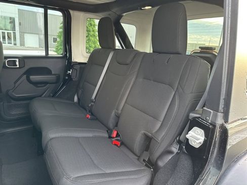 Used 2023 Jeep Wrangler Sport S image 29