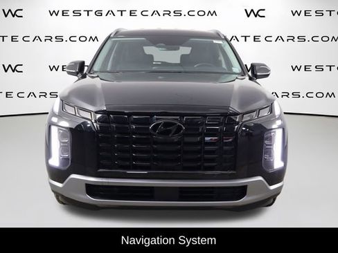 Used 2025 Hyundai Palisade SEL FWD image 2