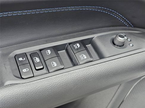 New 2026 Jeep Compass Latitude AWD/4WD image 15