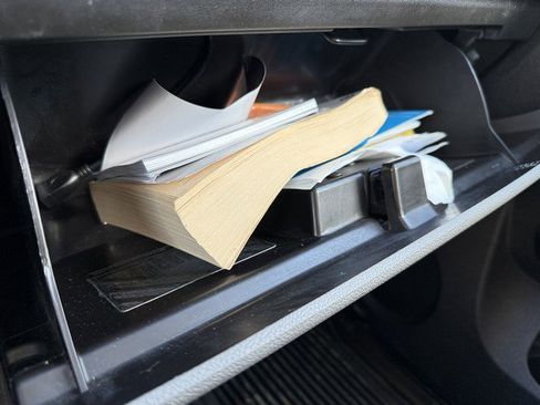 Used 2011 Chevrolet Silverado 1500 LS image 34