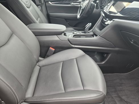 New 2025 Cadillac XT6 Premium Luxury w/ Technology Package image 10
