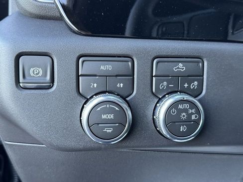 New 2026 GMC Sierra 1500 Elevation image 20