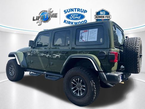 Used 2023 Jeep Wrangler Unlimited Rubicon 392 AWD/4WD image 3