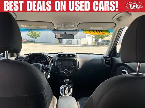 Used 2017 Kia Soul + FWD image 22