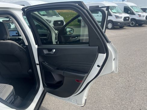 Used 2021 Ford Escape SE w/ Convenience Package image 15