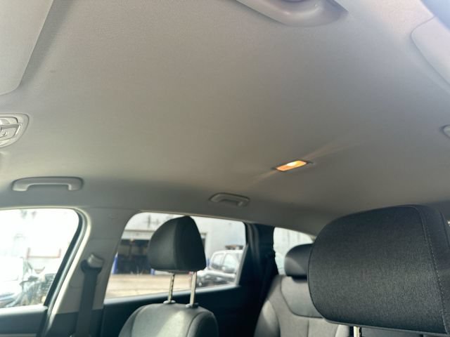 Used 2019 Hyundai Santa Fe SEL FWD image 21