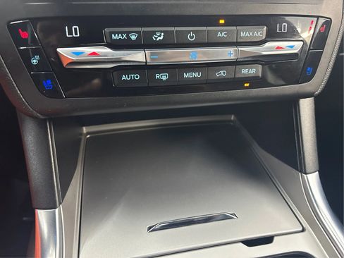 Used 2020 Ford Explorer ST image 38