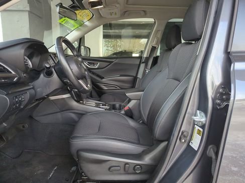 Used 2023 Subaru Forester Premium image 14