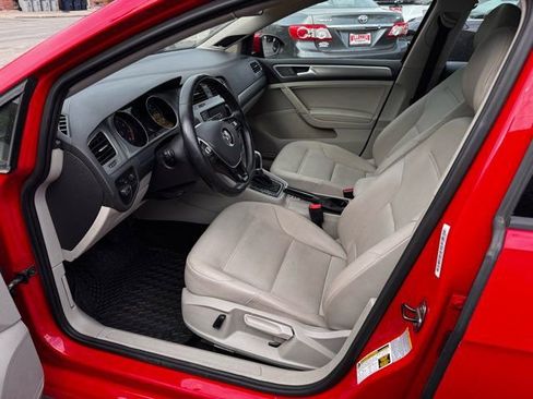 Used 2015 Volkswagen Golf SE FWD image 9
