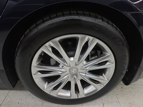 Used 2013 Hyundai Genesis 3.8 w/ Premium Pkg RWD image 35
