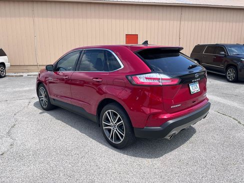 Used 2020 Ford Edge Titanium w/ Equipment Group 301A FWD image 5