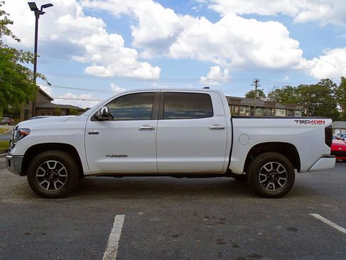 Used 2020 Toyota Tundra Limited w/ Limited Premium Package AWD/4WD image 6