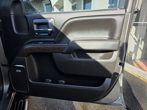 Used 2018 GMC Sierra 1500 Denali w/ Denali Ultimate Package image 23